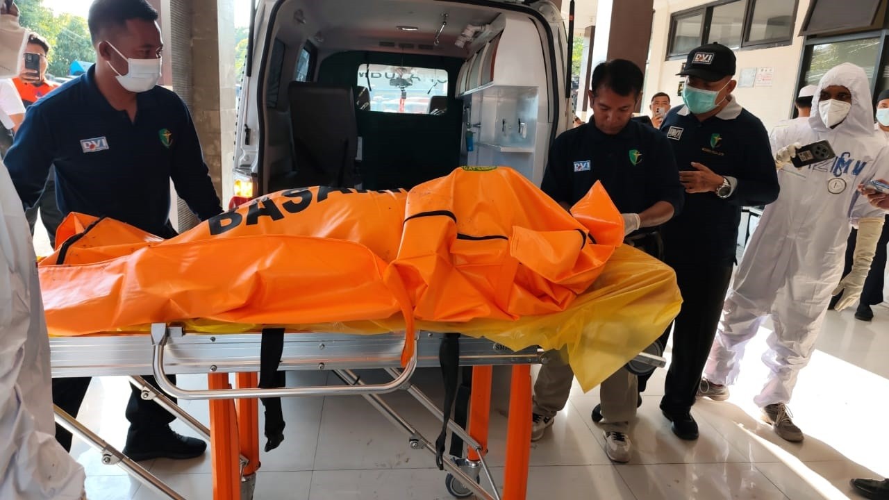 DVI Terima 57 Kantong Jenazah Korban Ponpes Al-Khoziny Sidoarjo