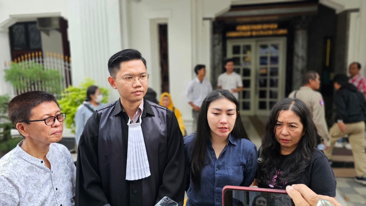 PN Surabaya Tolak Eksepsi, Sidang Kasus Kekerasan Psikis Selebgram Vinna Natalia  