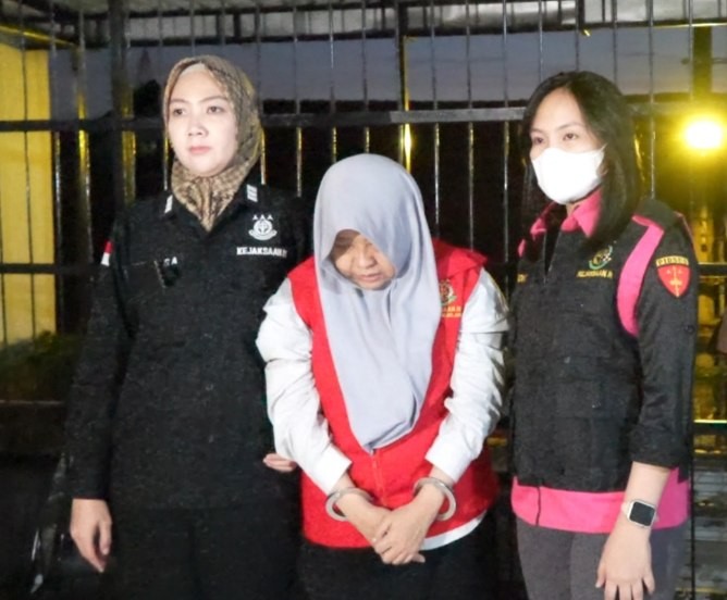 Pemprov Jatim Nonaktifkan Ertika Dinawati, Tersangka Pungli Perizinan Air Tanah